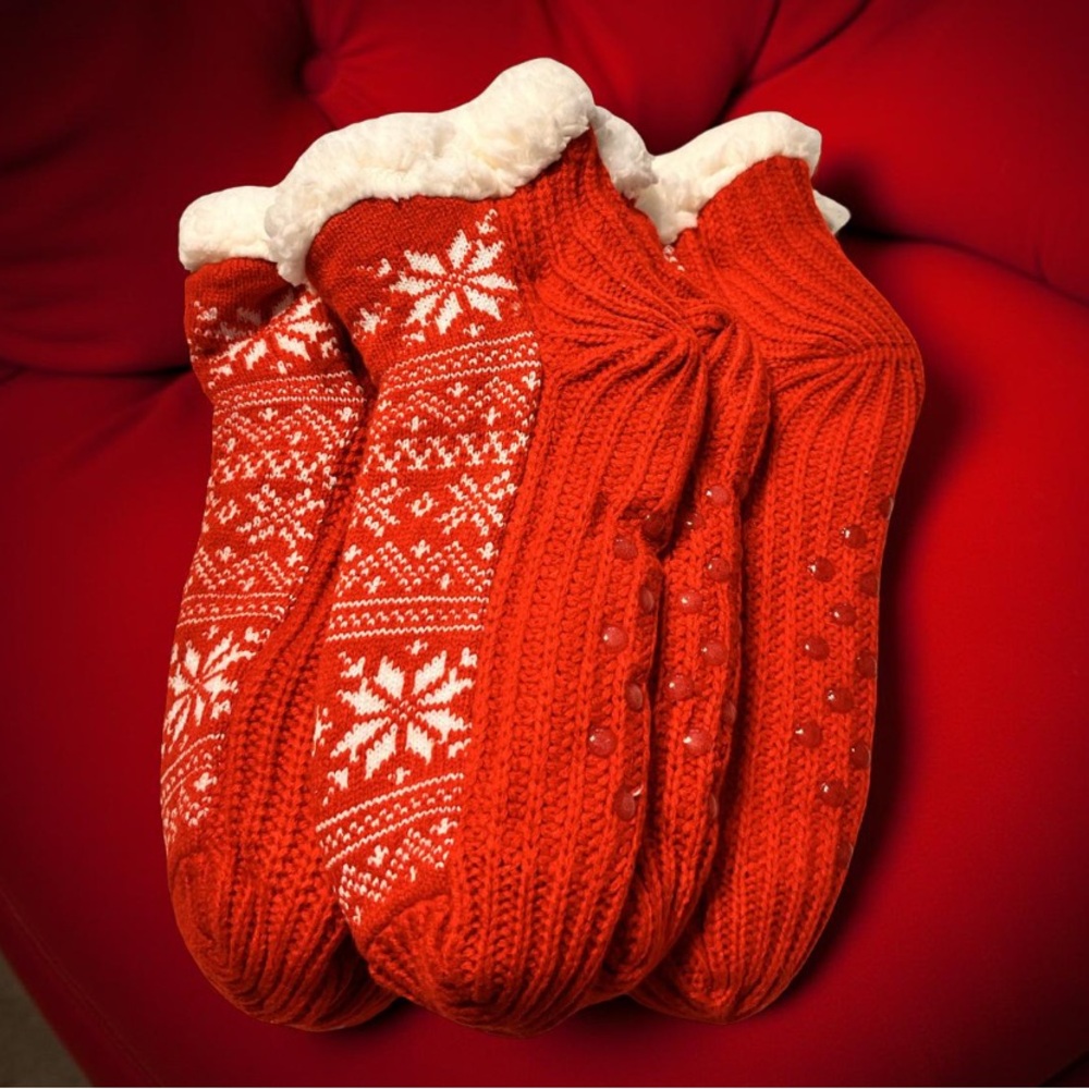 Christmas Socks Cozy Knit Slipper Socks Snowflake Pattern non slip NWT